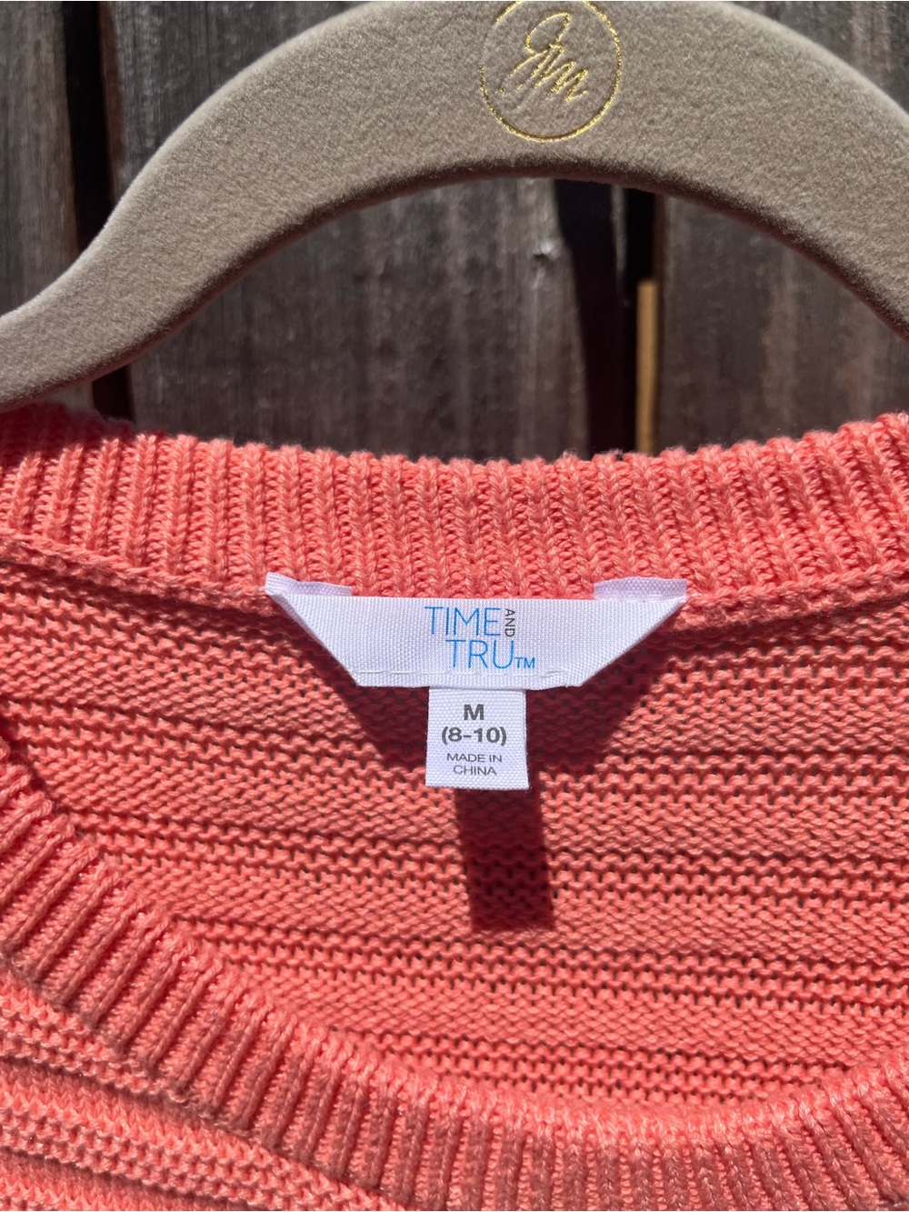 Time and Tru Coral Crewneck Sweater size medium - Picture 2 of 12